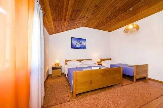 Apart Daire (Matkos - with garden and terrace - A1)