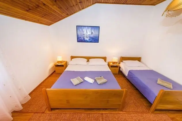 Apart Daire (Matkos - with garden and terrace - A1)