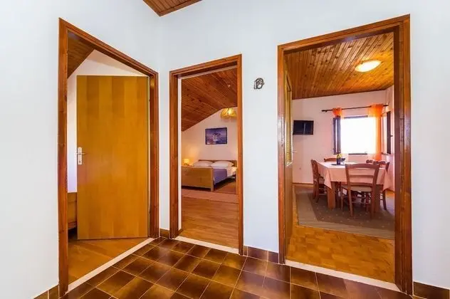Apart Daire (Matkos - with garden and terrace - A1)