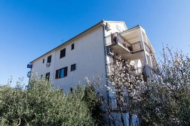 Apart Daire (Mato - with parking - A1 (3+1))