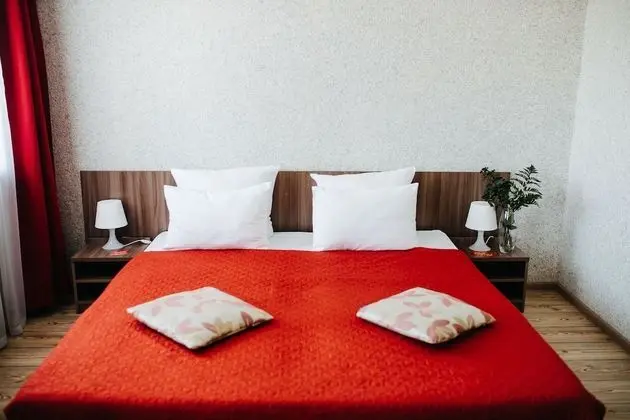 Comfort Tek Büyük veya İki Ayrı Yataklı Oda
