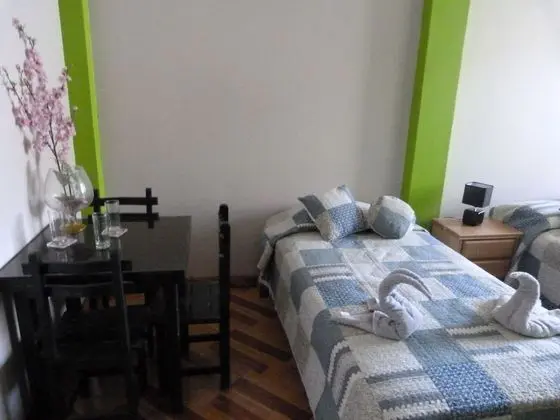 Üç Kişilik Oda