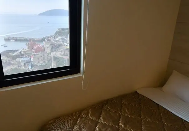 Dört Kişilik Oda, 2 Çift Kişilik Yatak, Sigara İçilmez, Okyanus Manzaralı