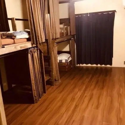 Ortak Ranzalı Oda, Sadece kadınlar için (Up to 4 person)