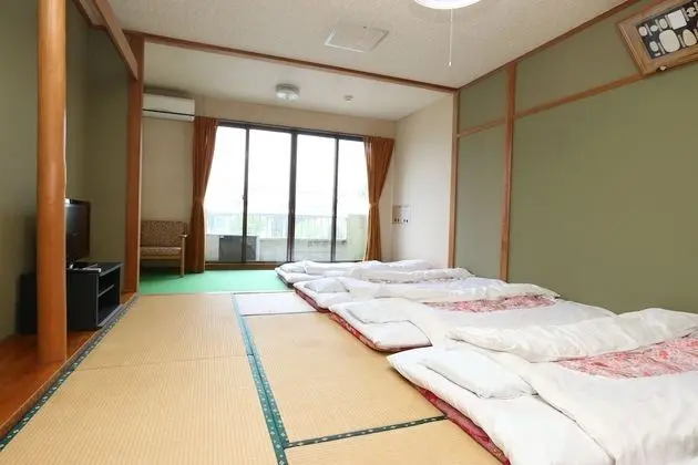 Traditional Oda, Sigara İçilebilir, Ortak Banyo (Standard Japanese Style )