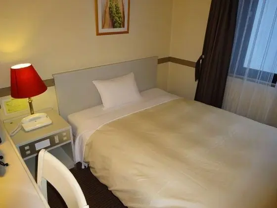 Tek Kişilik Oda, Sigara İçilebilir