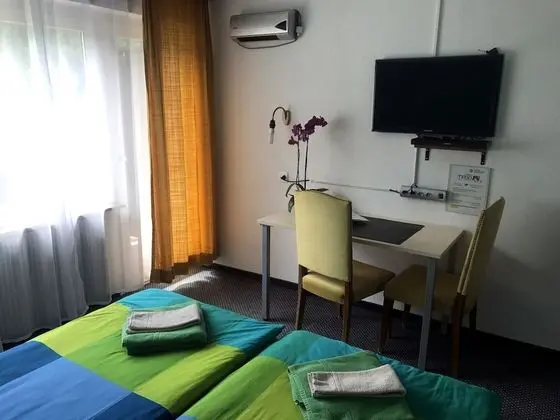 Standard Tek Büyük Yataklı Oda, Dağ Manzaralı