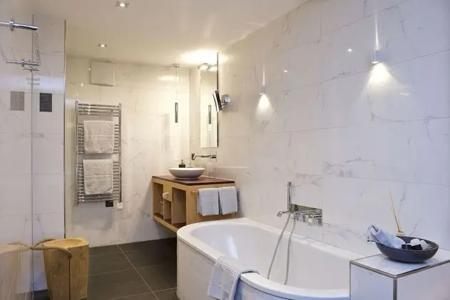 Tek Büyük Yataklı Oda, Dağ Manzaralı (Matterhorn)