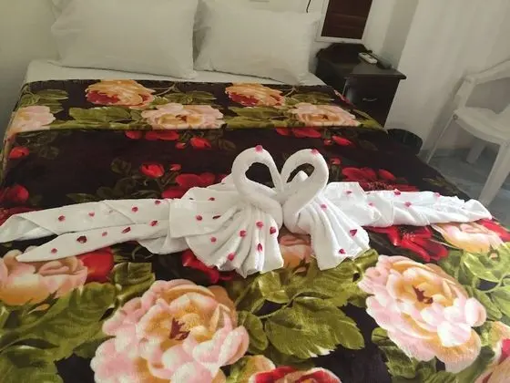 Comfort Tek Büyük veya İki Ayrı Yataklı Oda