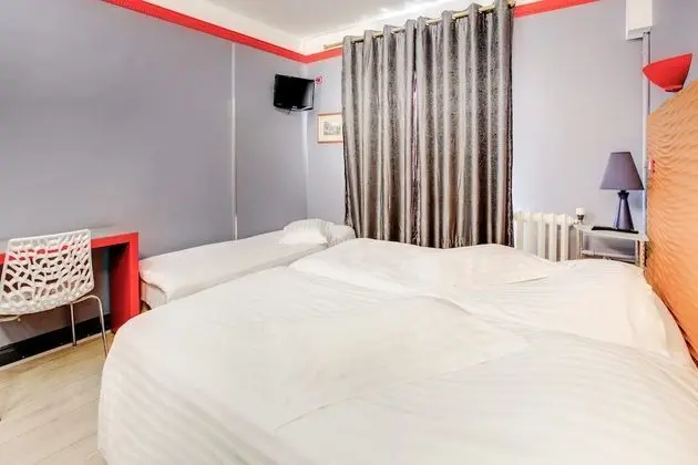 Üç Kişilik Oda