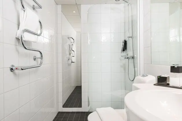 Single Grand Lit 140 cm bed