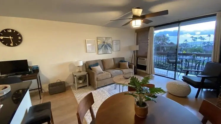 Daire (Maui Vista 1218)