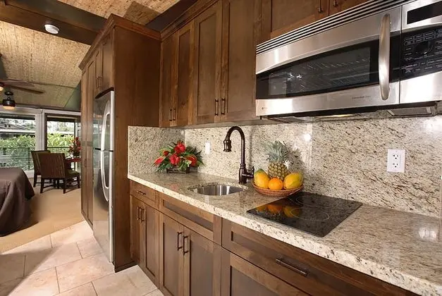 Stüdyo, 1 Büyük (Queen) Boy Yatak, Kısmi Deniz Manzarası