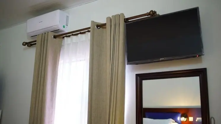 Superior Tek Büyük veya İki Ayrı Yataklı Oda