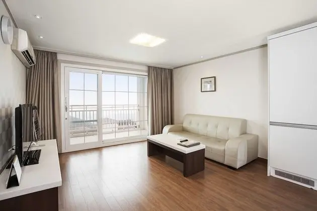 Villa 30PY (Breakfast for 2)