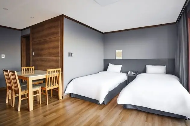 High floor 20PY (Extra Person Fee 15000 KRW Upon Check In)