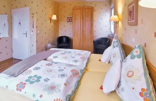 Standard Tek Büyük veya İki Ayrı Yataklı Oda