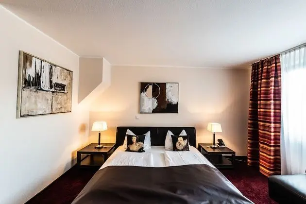 Comfort Tek Büyük Yataklı Oda