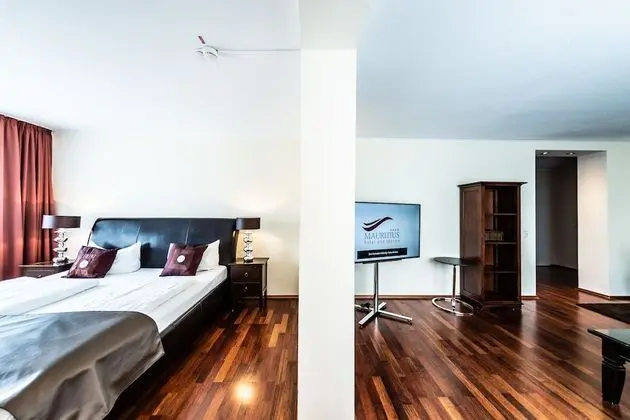 Comfort Tek Büyük Yataklı Oda