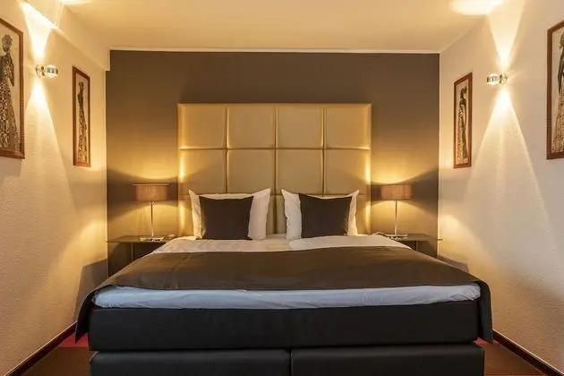 Comfort Tek Büyük Yataklı Oda