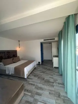 Standart Oda, Bahçe Manzaralı, Balkonsuz
