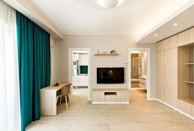Stüdyo, Göl Manzaralı
