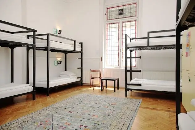 Single bed in 8-bed mixed dormitory