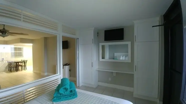 Deluxe Stüdyo, Balkon, Okyanusa Sıfır
