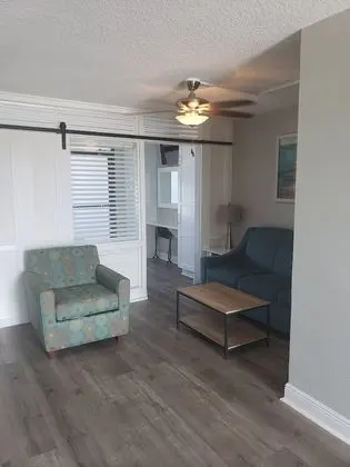 Stüdyo, Balkon, Okyanusa Sıfır