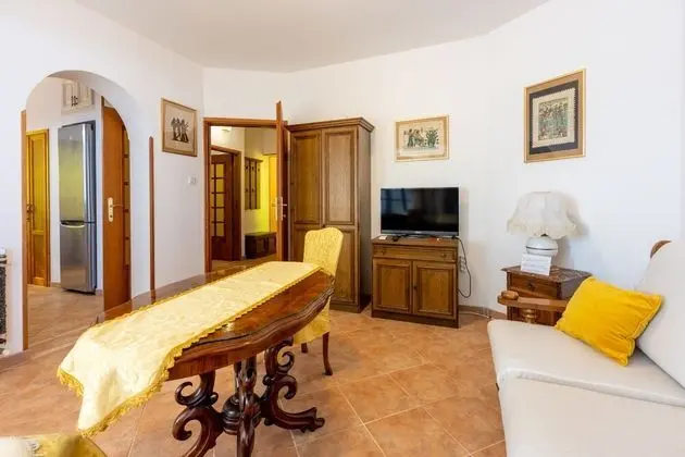 Family Apart Daire, 2 Çift Kişilik Yatak, Bahçeli (Villa MaVeRo A3 150m From Sea)