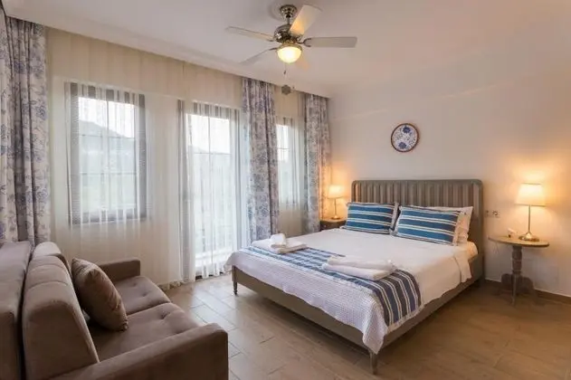 Standart Oda, Bahçe Manzaralı, Balkonlu