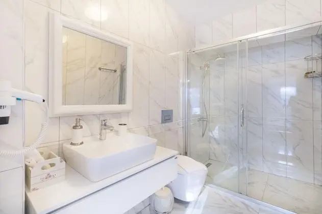 Standart Oda, Bahçe Manzaralı, Balkonlu