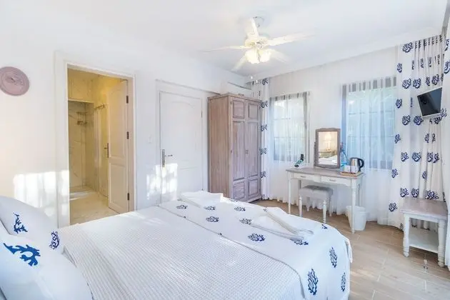Tek Büyük veya İki Ayrı Yataklı Oda
