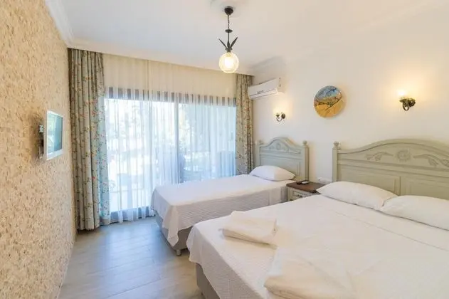 Çift Kişilik, Bahçe Manzaralı, Balkonlu