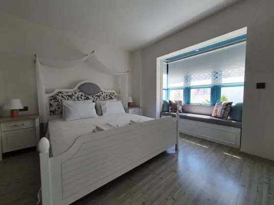 Cumbalı Çift Kişilik Oda, Sokak Manzaralı