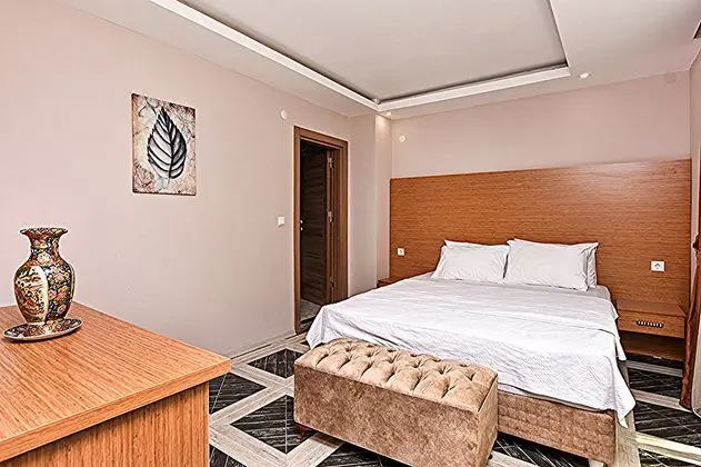 Family Oda - Balkonlu, Havuz Manzaralı, Balkonlu