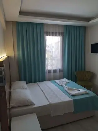 Comfort Tek Büyük Yataklı Oda