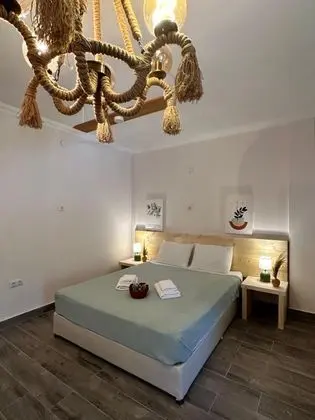 Aile Odası, Bahçe Manzaralı, Bahçe Katı