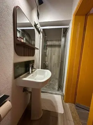Aile Odası, Bahçe Manzaralı, Bahçe Katı