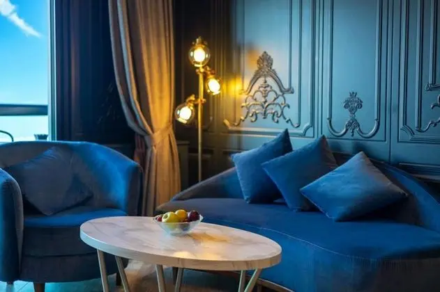 Suite, Deniz Manzaralı
