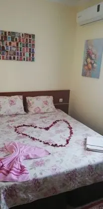 Classic Tek Büyük veya İki Ayrı Yataklı Oda