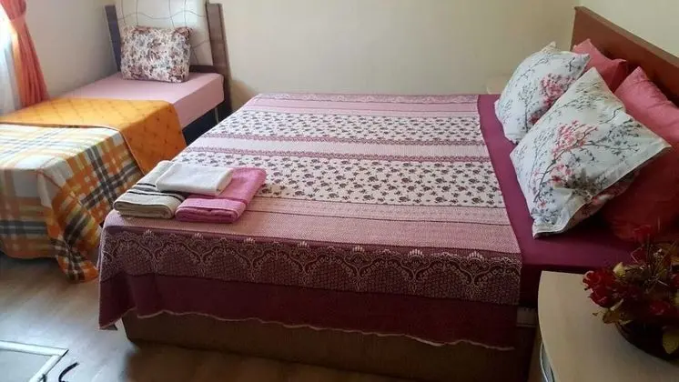 Classic Tek Büyük veya İki Ayrı Yataklı Oda