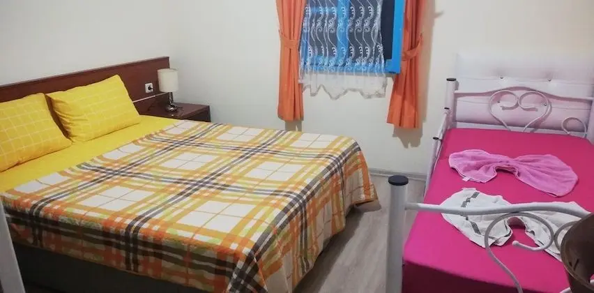 Family Üç Kişilik Oda, Şehir Manzaralı