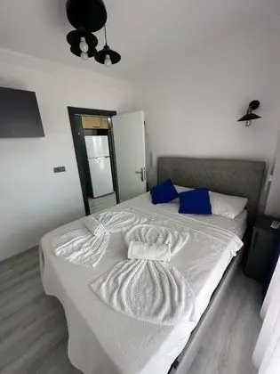 1+1 Daire, Deniz Manzaralı, Giriş Katı