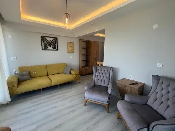 1+0 Daire, Deniz Manzaralı, Balkonlu