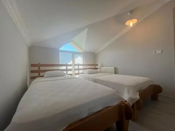 1+1 Daire, Deniz Manzaralı