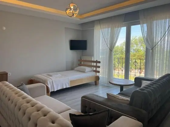 1+1 Daire, Deniz Manzaralı