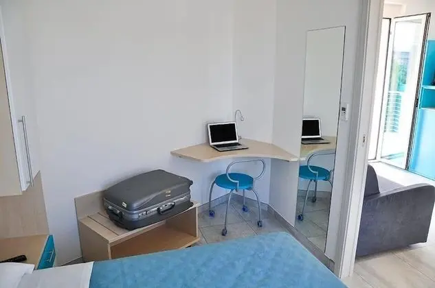 Apart Daire, 1 Büyük (Queen) Boy Yatak ve Çekyat, Sigara İçilmez, Balkon