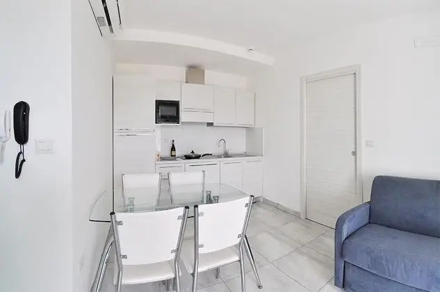 Apart Daire, 1 Büyük (Queen) Boy Yatak ve Çekyat, Sigara İçilmez, Balkon