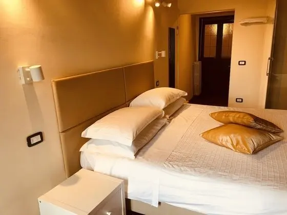 Classic Tek Büyük veya İki Ayrı Yataklı Oda